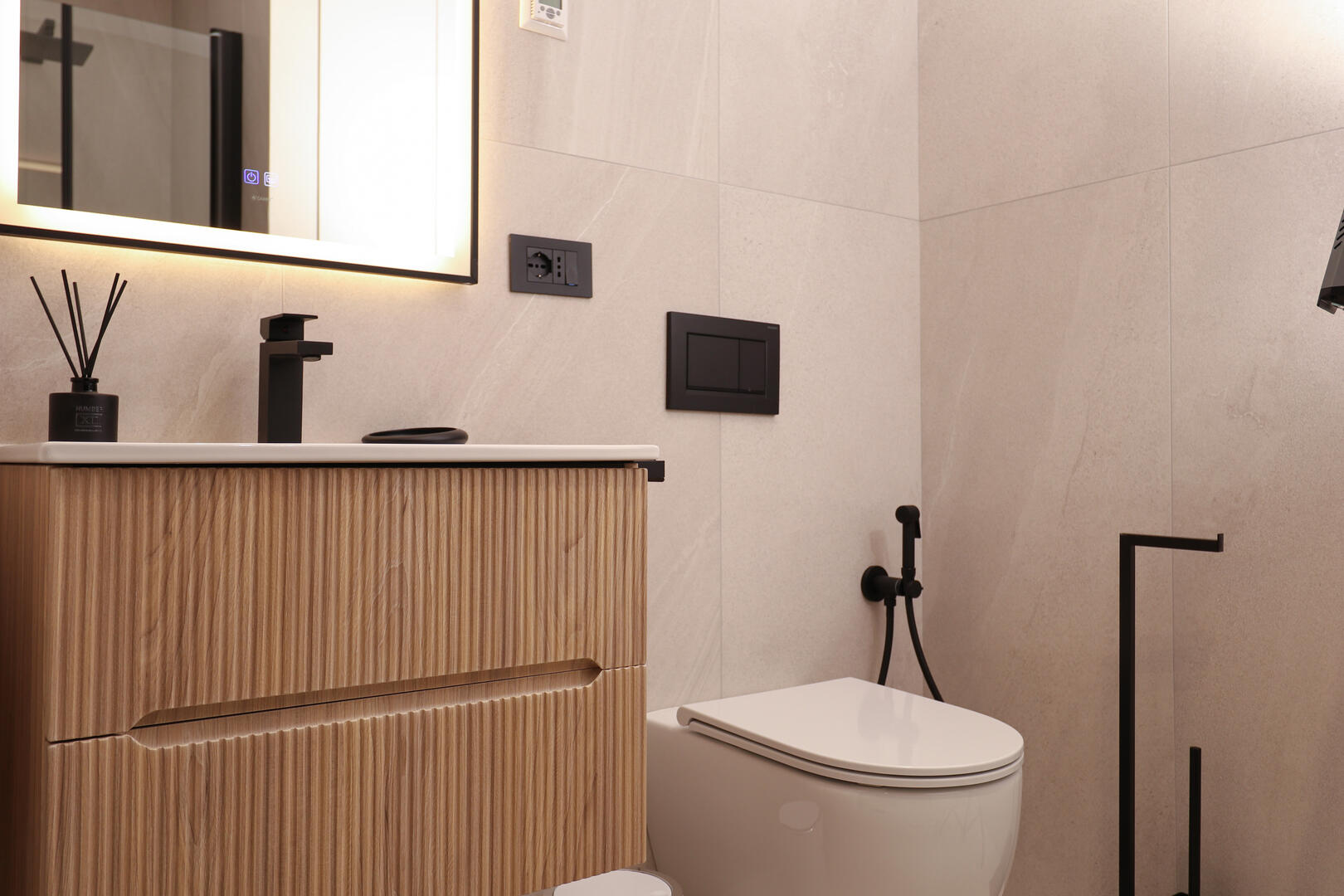 Bathroom with Luxurious finishes